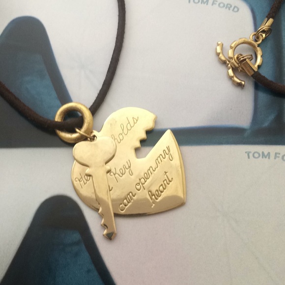 Natural leather gold tone necklace heart - Picture 2 of 4